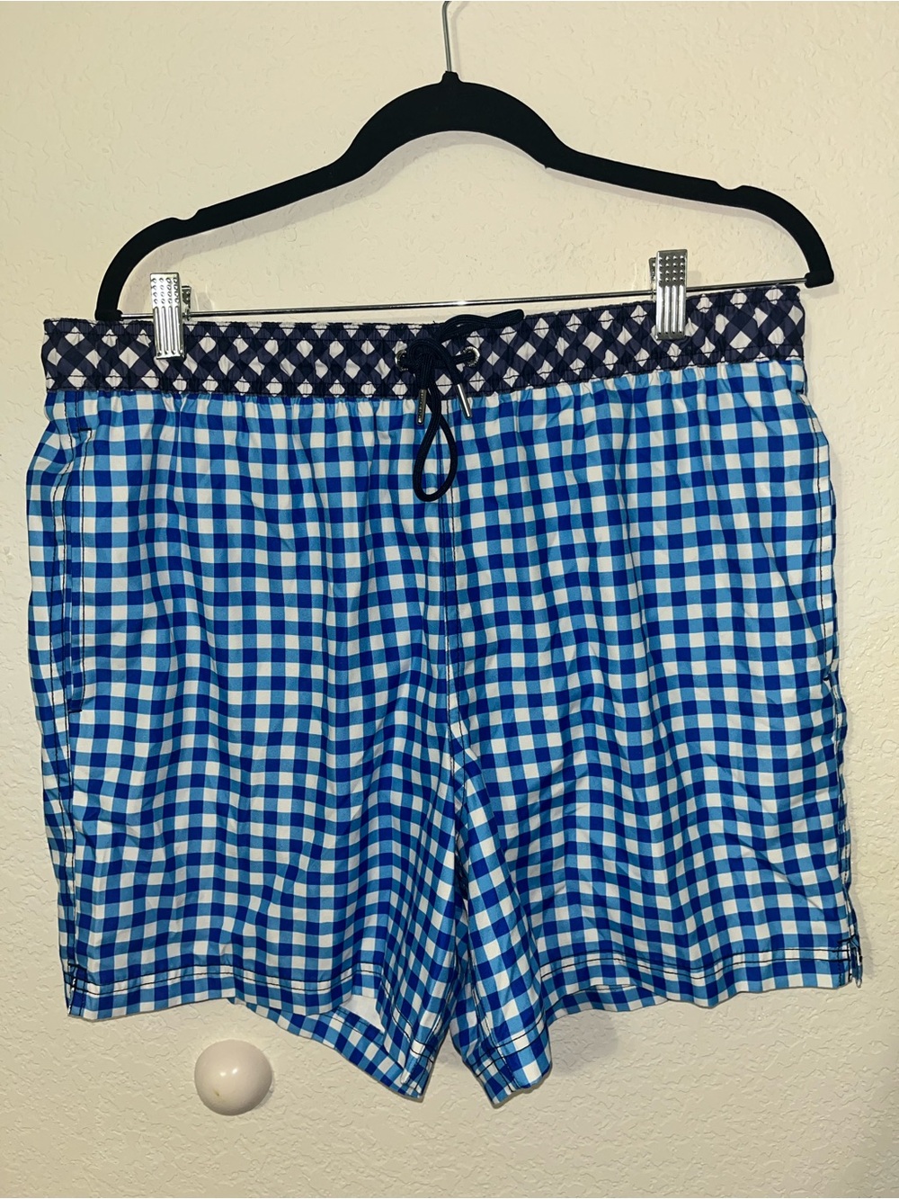 Draper James Lands End men’s blue and white gingham swim trunks shorts